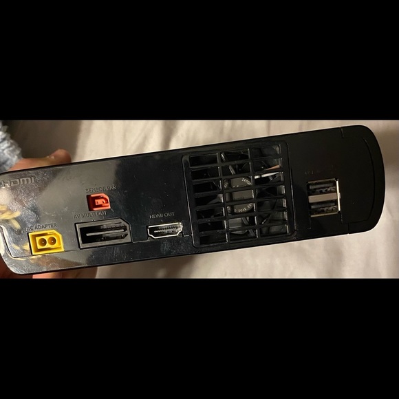 Black 32GB Wii U system only - Picture 3 of 4